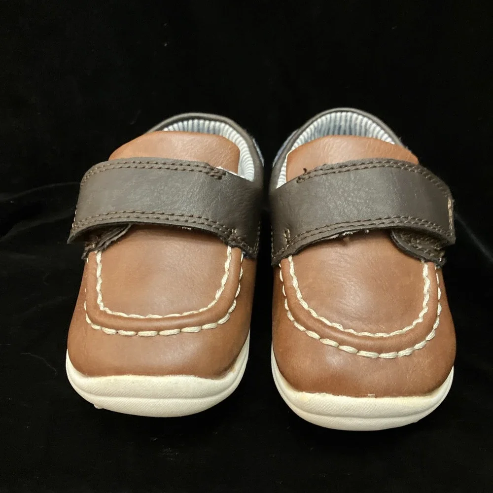 Carters Every Step Jaden Brown Walking Shoes Sz 5 Toddler Sneakers w/ Box